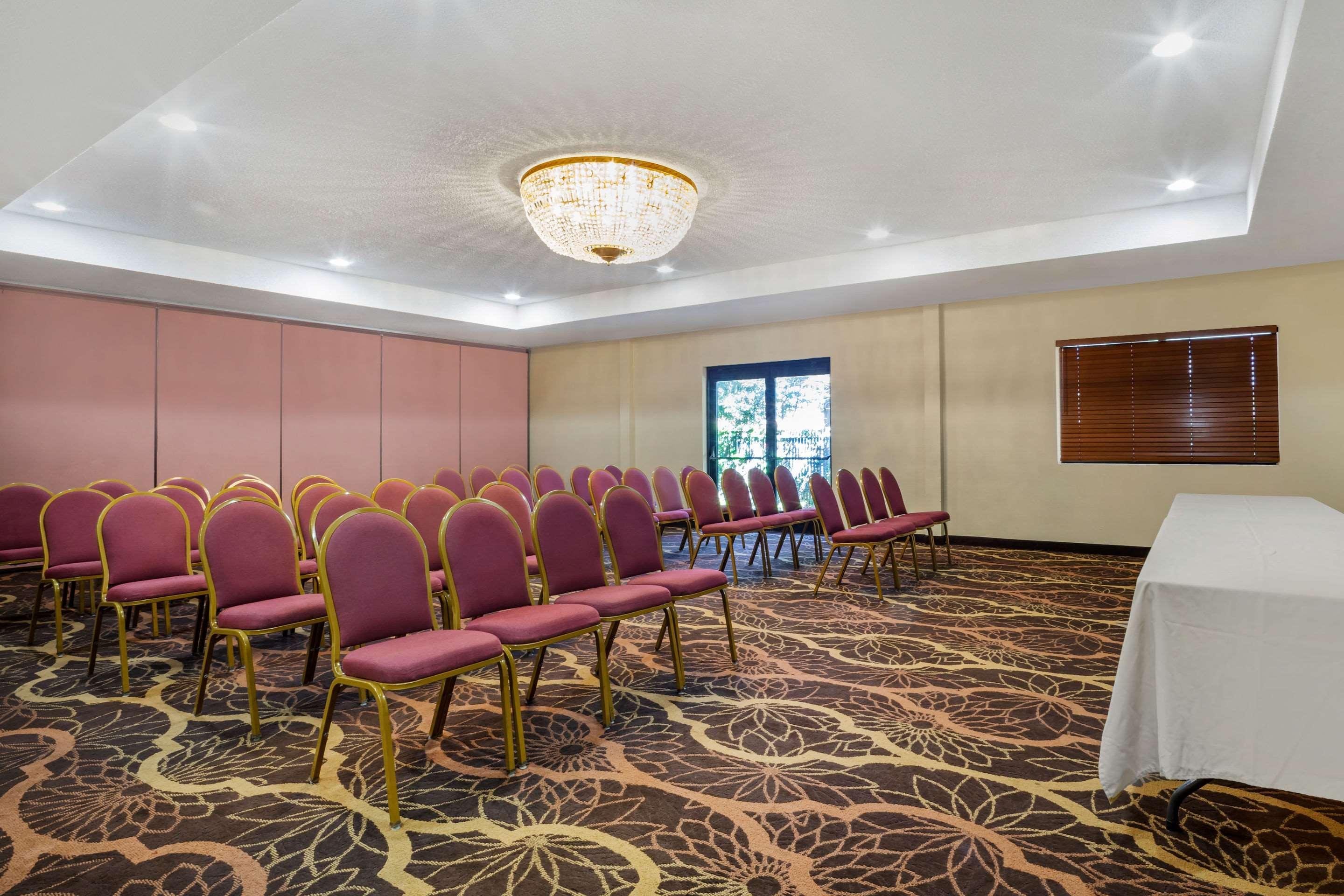 Wyndham Garden Newark Fremont Silicon Valley Esterno foto