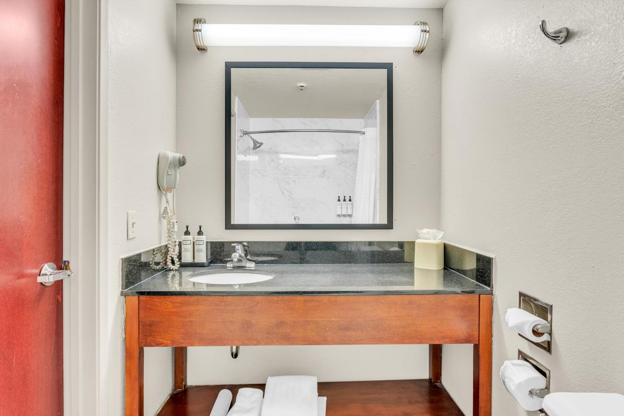 Wyndham Garden Newark Fremont Silicon Valley Esterno foto